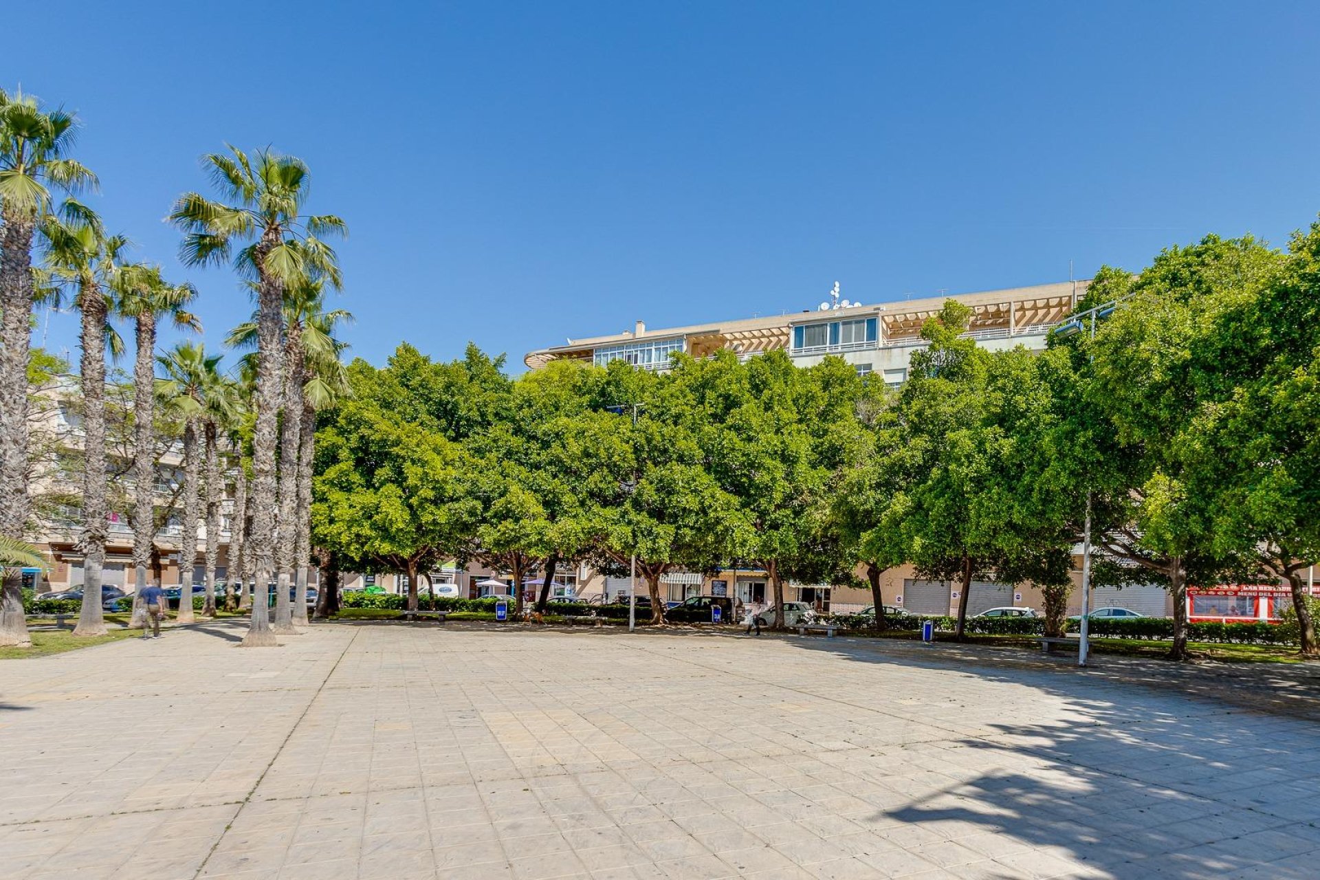 Herverkoop - Appartement -
Torrevieja - Estacion De Autobuses