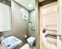 Herverkoop - Appartement -
Torrevieja - Estacion De Autobuses