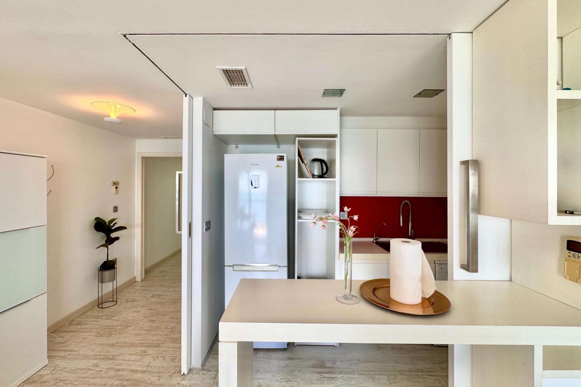 Herverkoop - Appartement -
Torrevieja - Estacion De Autobuses