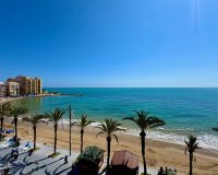 Herverkoop - Appartement -
Torrevieja - Estacion De Autobuses