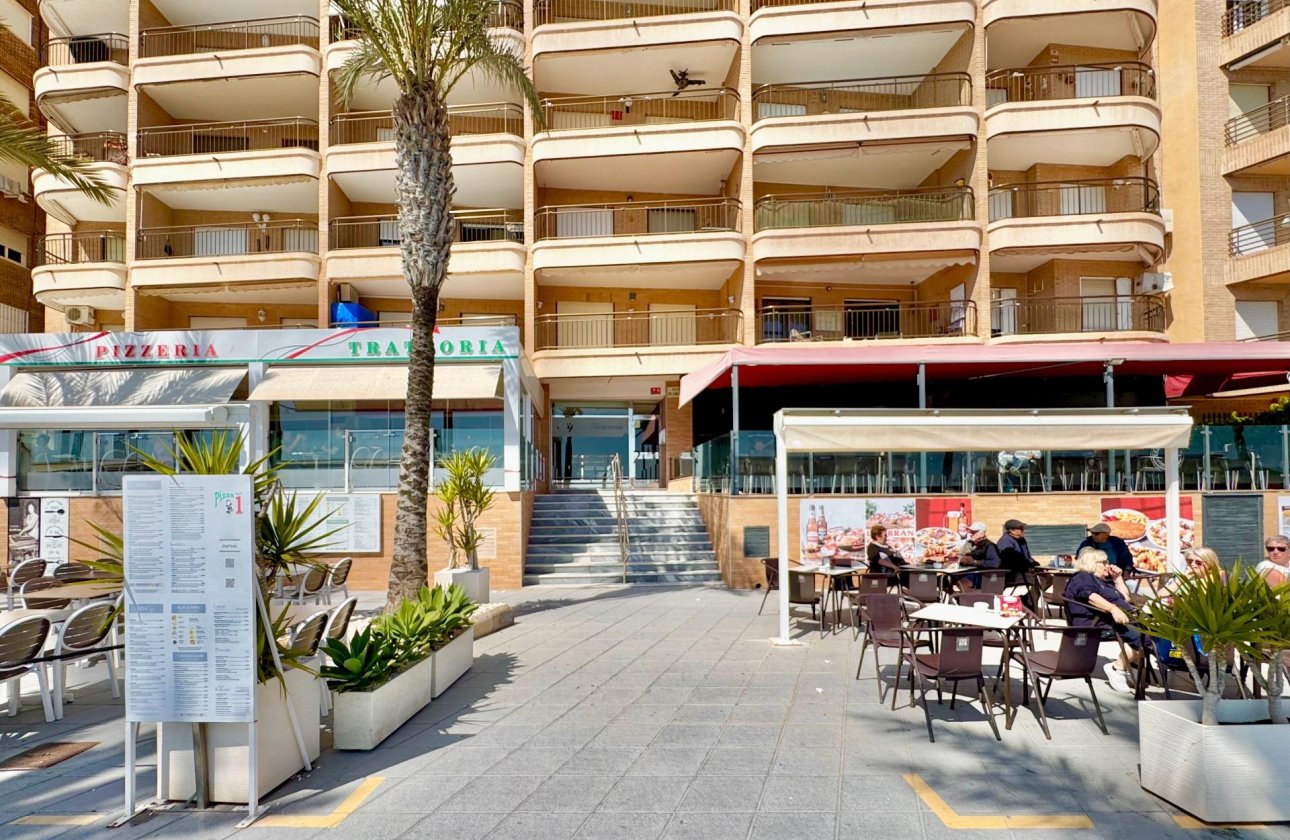 Herverkoop - Appartement -
Torrevieja - Estacion De Autobuses