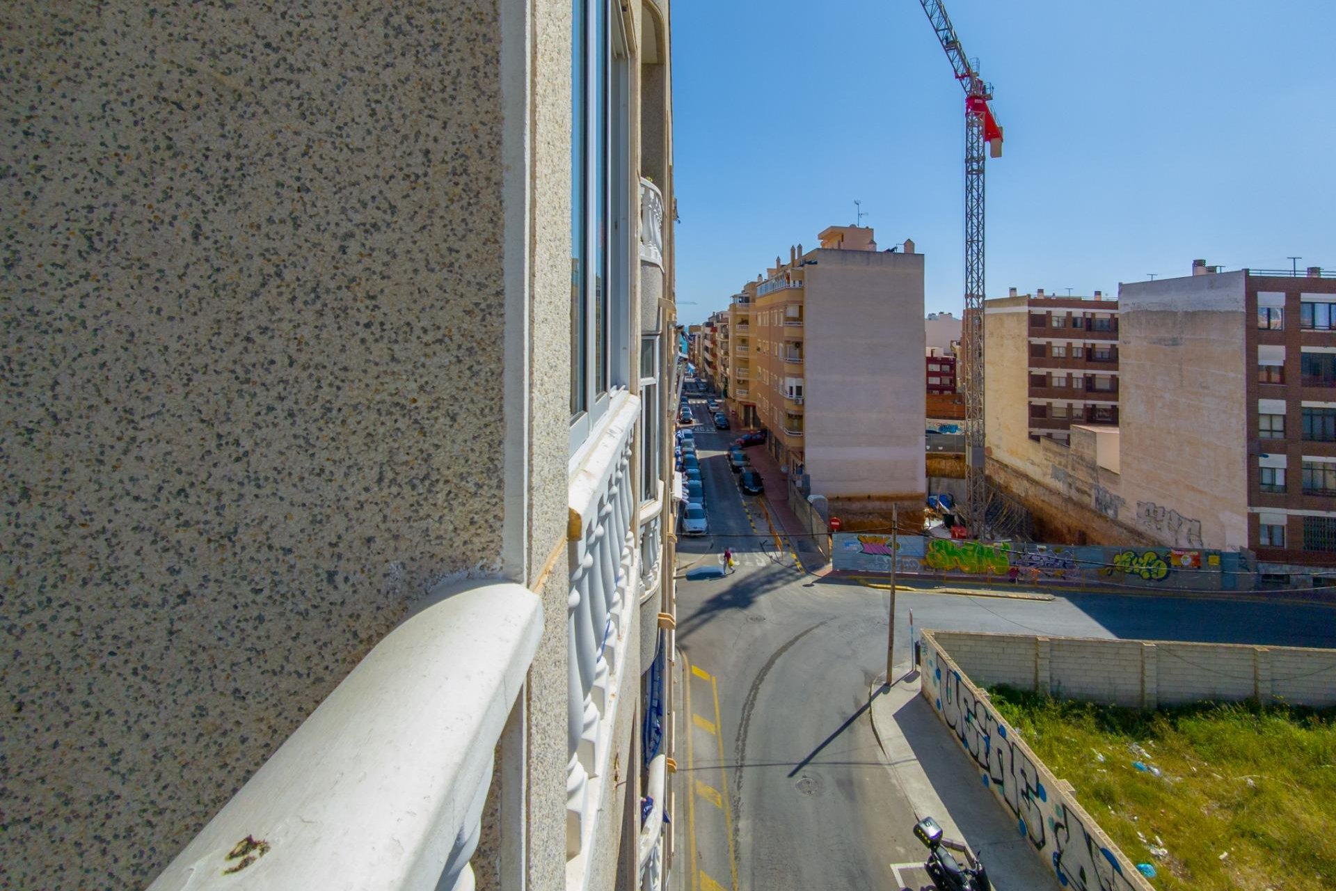 Herverkoop - Appartement -
Torrevieja - Estacion De Autobuses