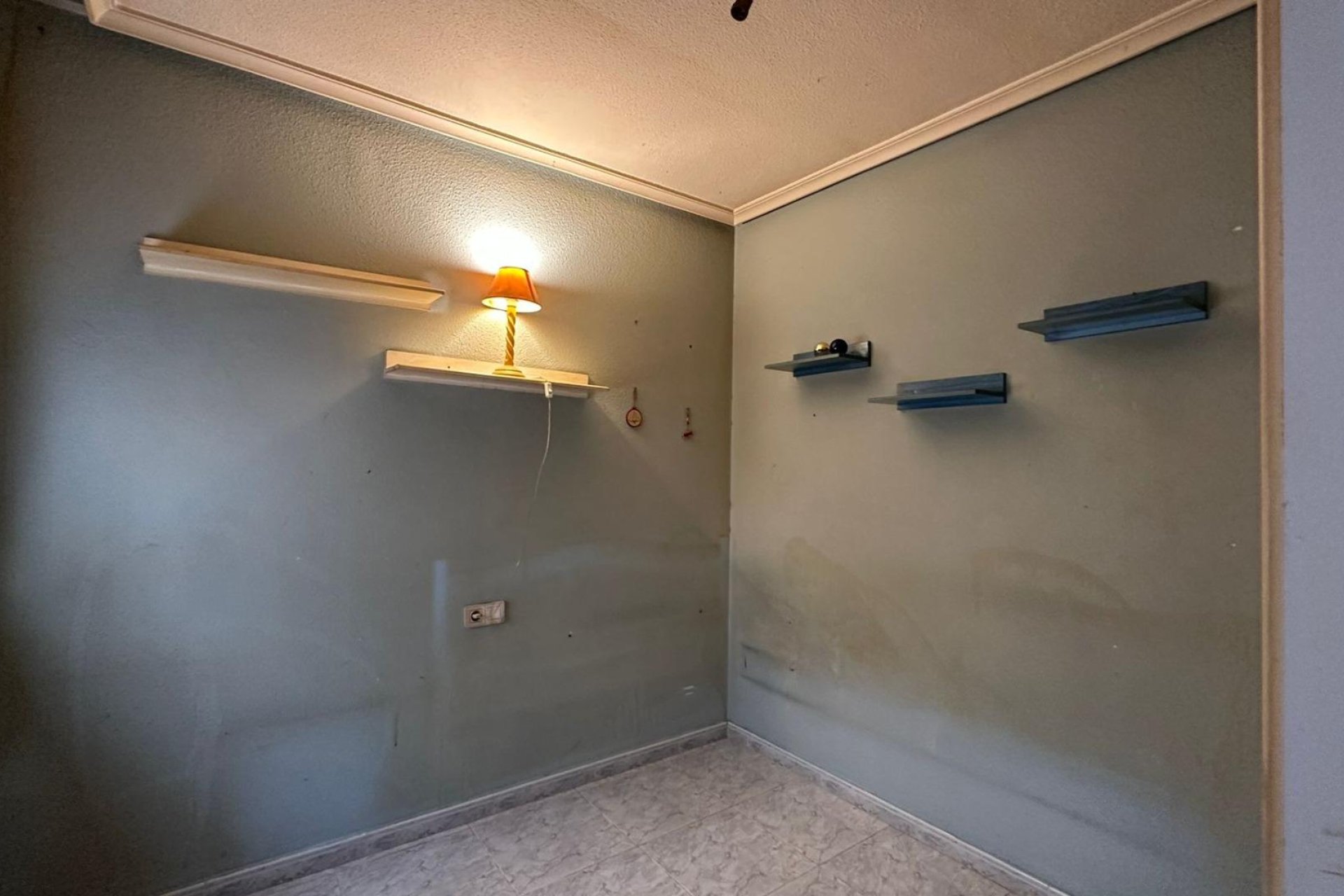 Herverkoop - Appartement -
Torrevieja - Estacion De Autobuses