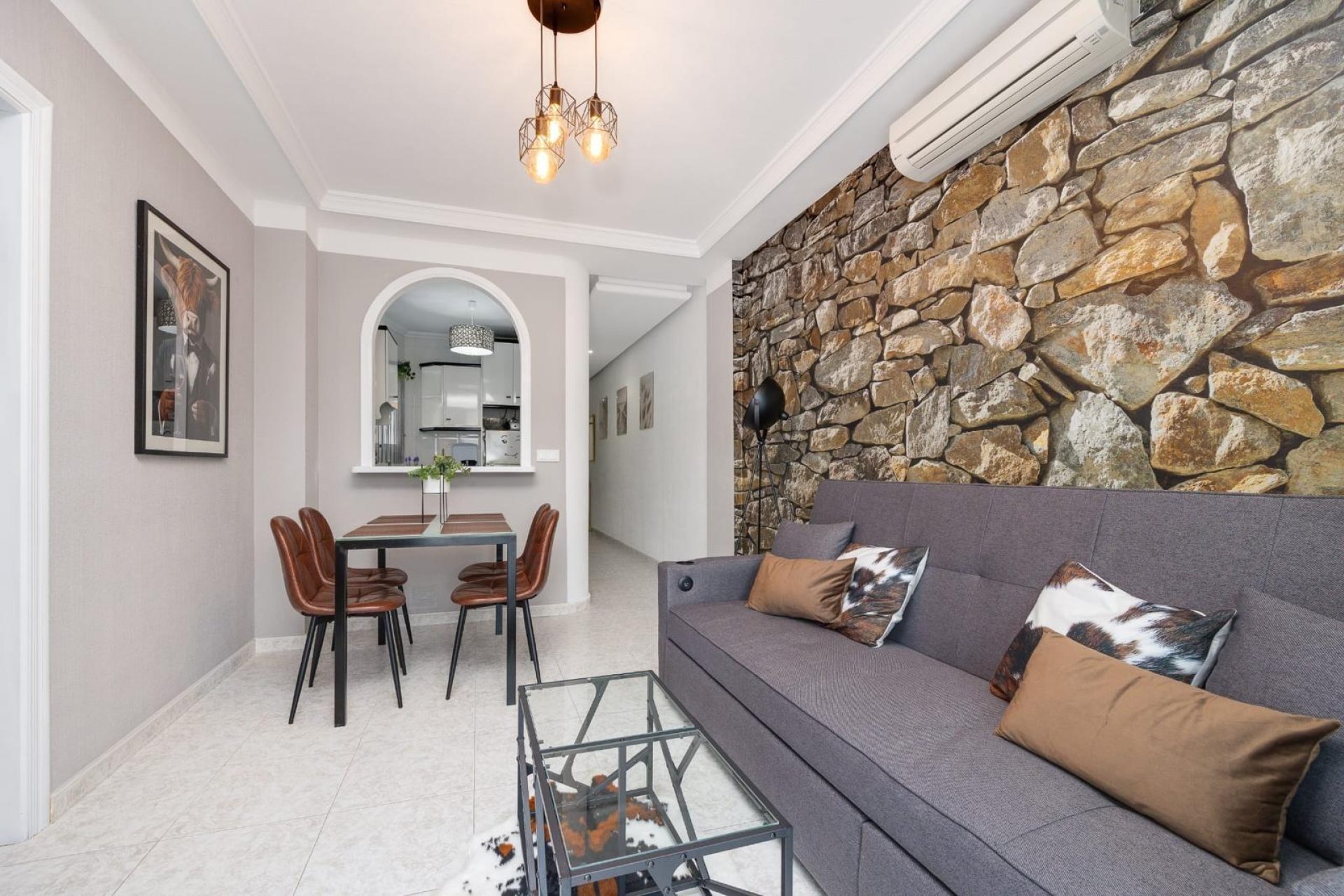 Herverkoop - Appartement -
Torrevieja - Estacion De Autobuses