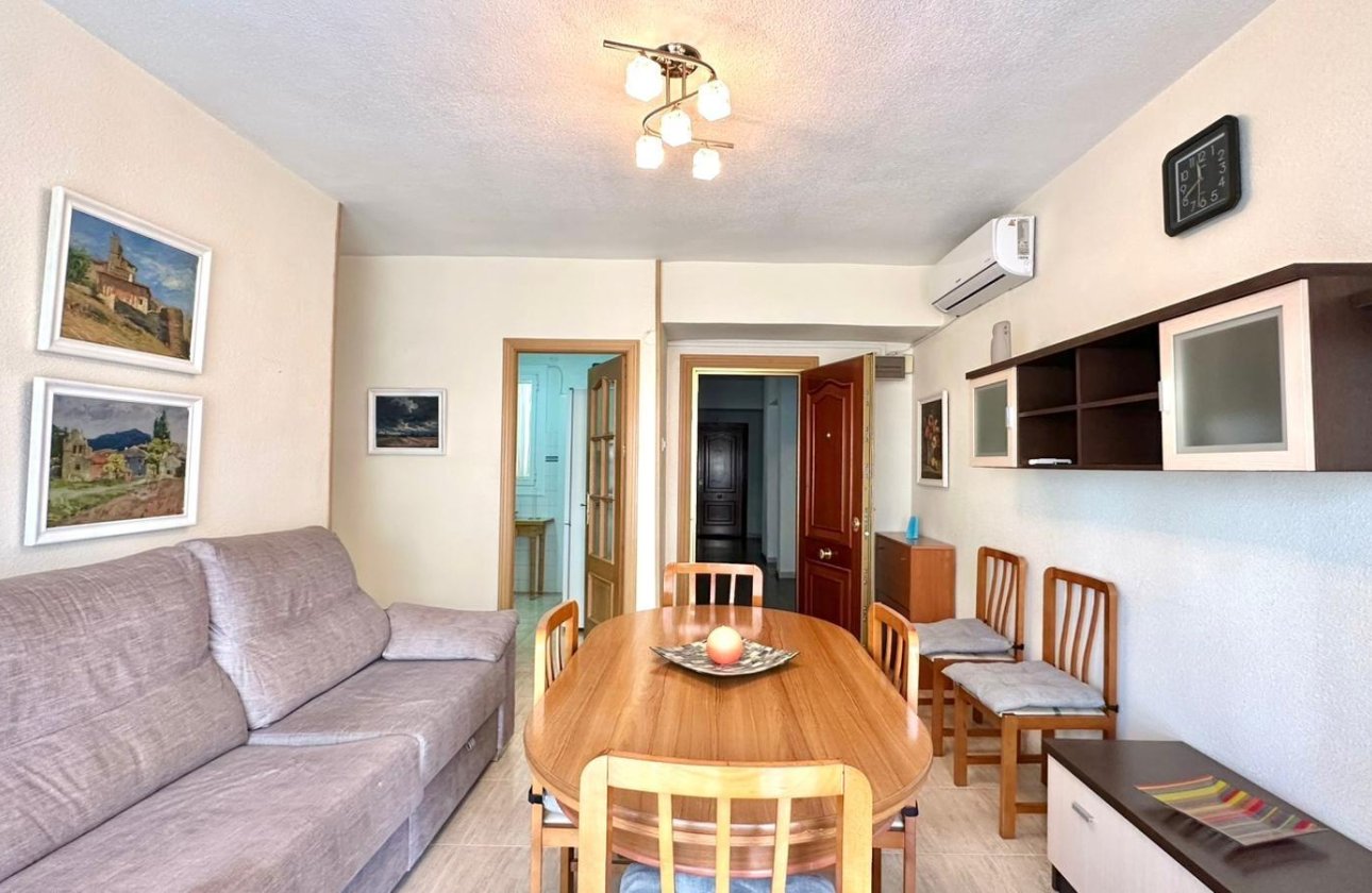 Herverkoop - Appartement -
Torrevieja - Estacion De Autobuses