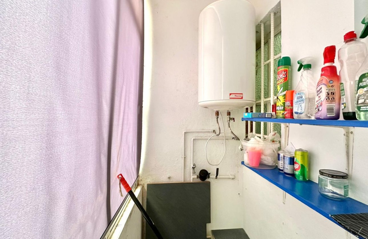 Herverkoop - Appartement -
Torrevieja - Estacion De Autobuses