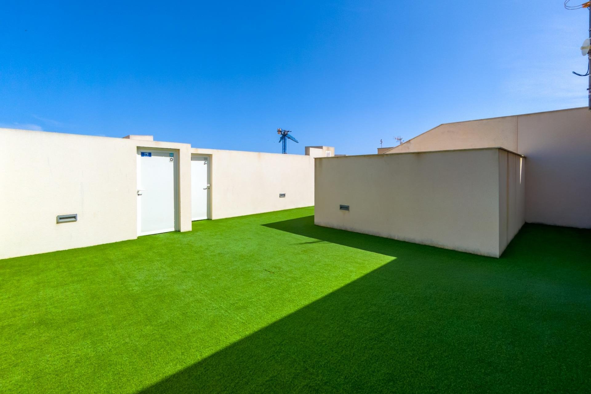 Herverkoop - Appartement -
Torrevieja - Estacion De Autobuses