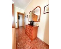 Herverkoop - Appartement -
Torrevieja - Estacion De Autobuses