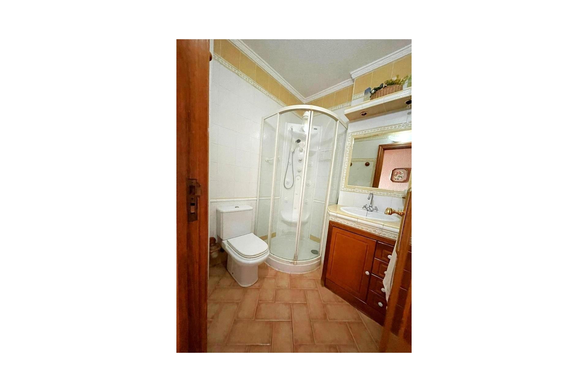 Herverkoop - Appartement -
Torrevieja - Estacion De Autobuses