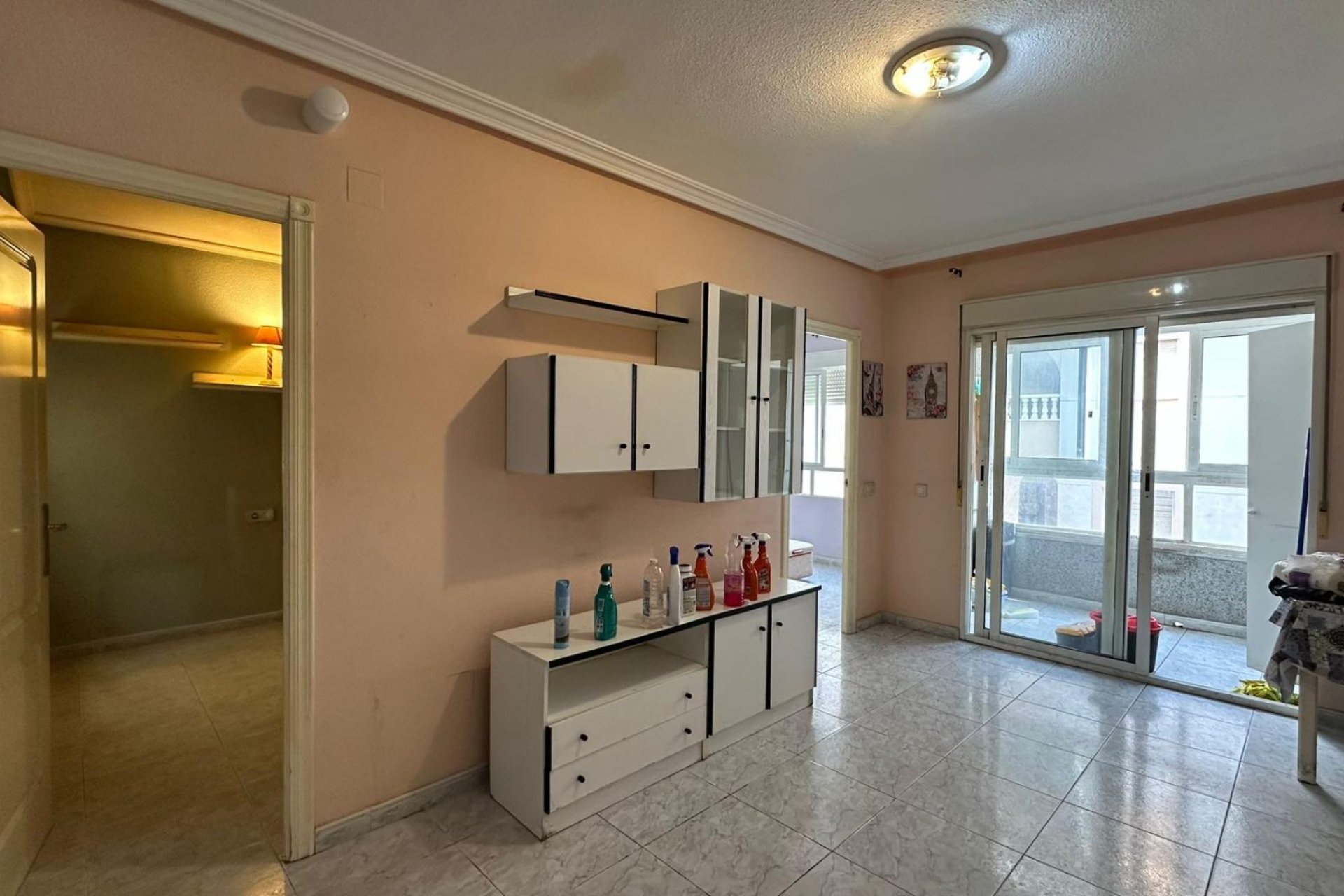 Herverkoop - Appartement -
Torrevieja - Estacion De Autobuses