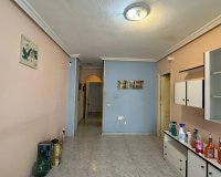 Herverkoop - Appartement -
Torrevieja - Estacion De Autobuses