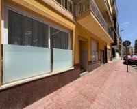 Herverkoop - Appartement -
Torrevieja - Estacion De Autobuses