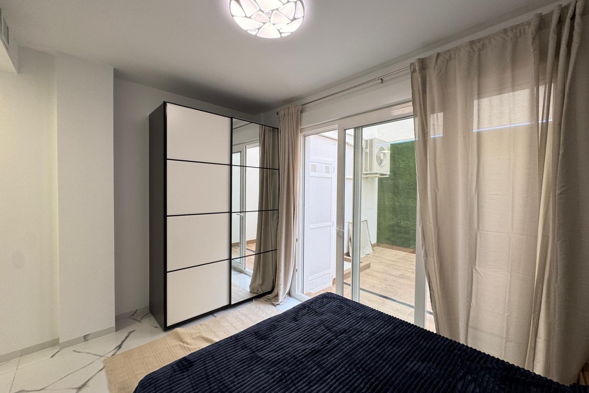 Herverkoop - Appartement -
Torrevieja - Estacion De Autobuses
