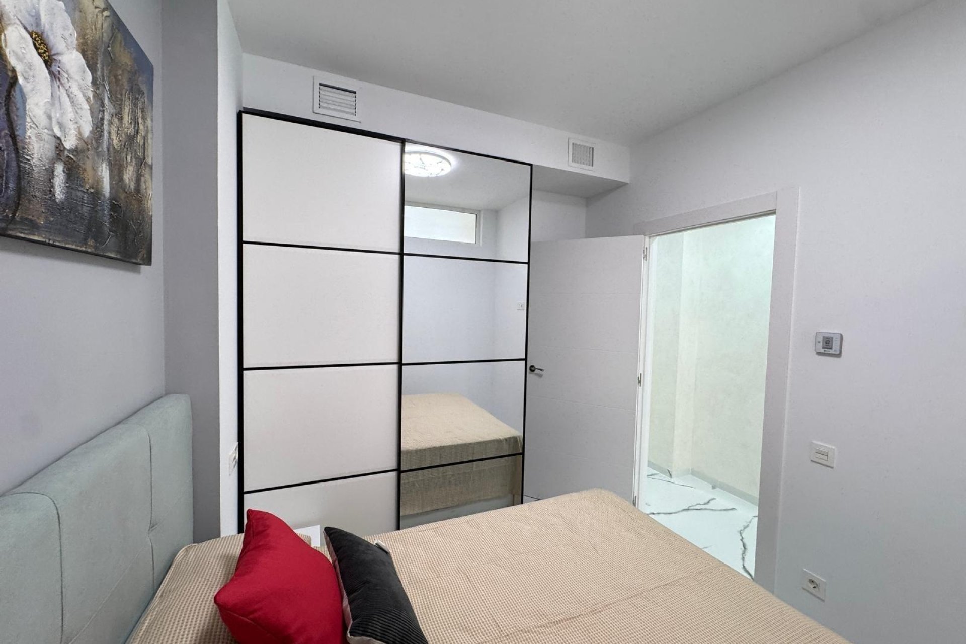 Herverkoop - Appartement -
Torrevieja - Estacion De Autobuses