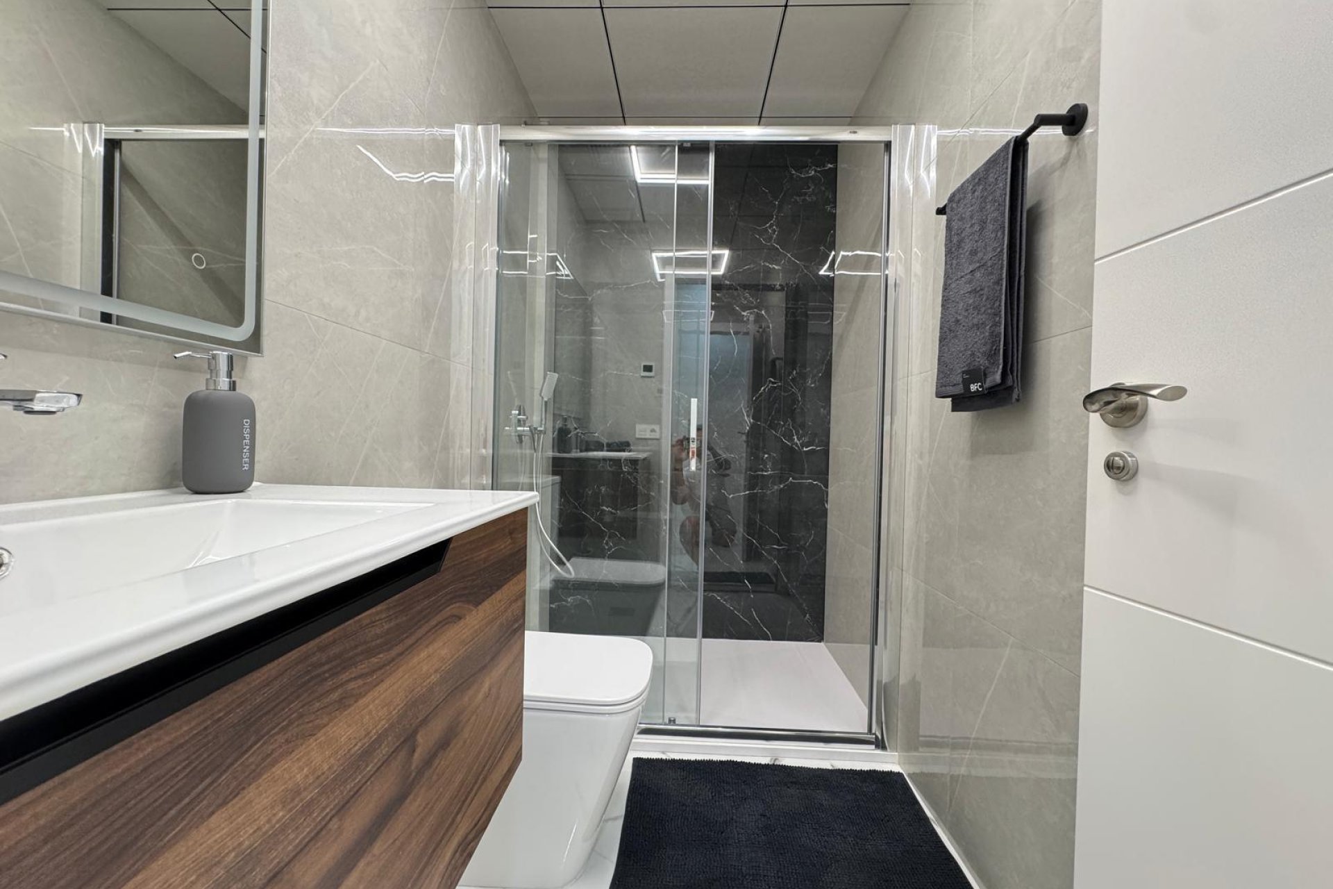 Herverkoop - Appartement -
Torrevieja - Estacion De Autobuses