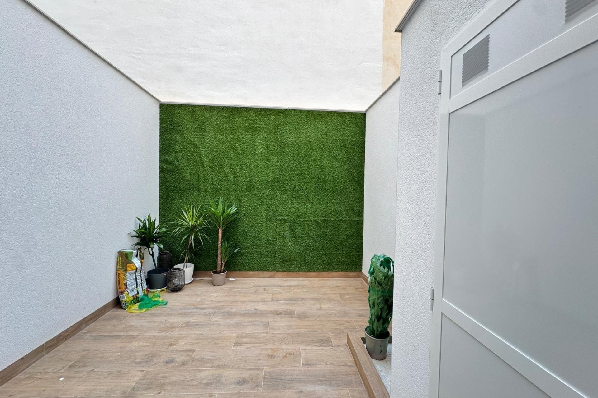 Herverkoop - Appartement -
Torrevieja - Estacion De Autobuses