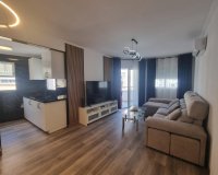 Herverkoop - Appartement -
Torrevieja - Estacion De Autobuses