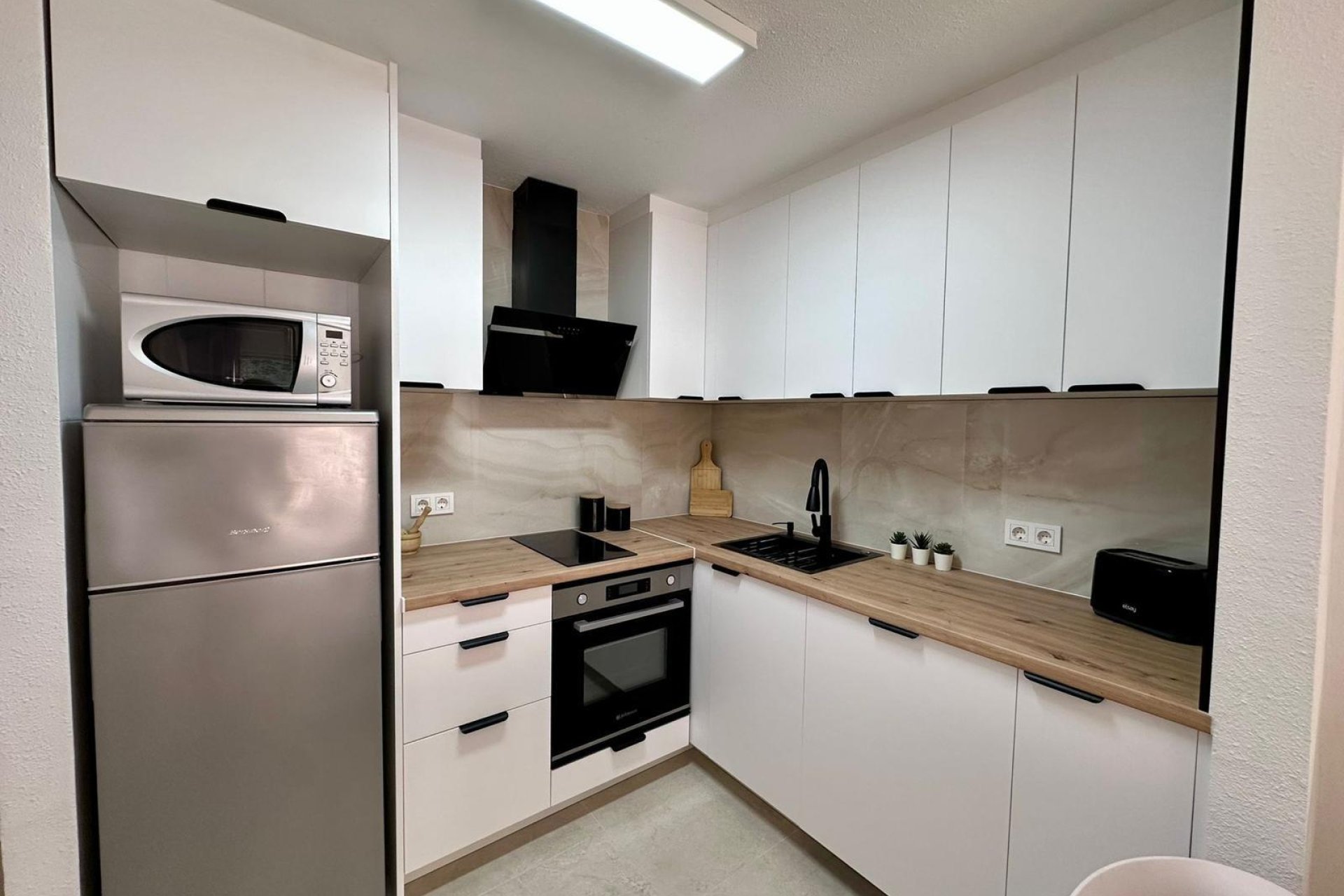 Herverkoop - Appartement -
Torrevieja - Estacion De Autobuses