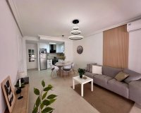 Herverkoop - Appartement -
Torrevieja - Estacion De Autobuses