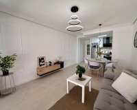 Herverkoop - Appartement -
Torrevieja - Estacion De Autobuses