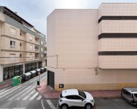 Herverkoop - Appartement -
Torrevieja - Estacion De Autobuses