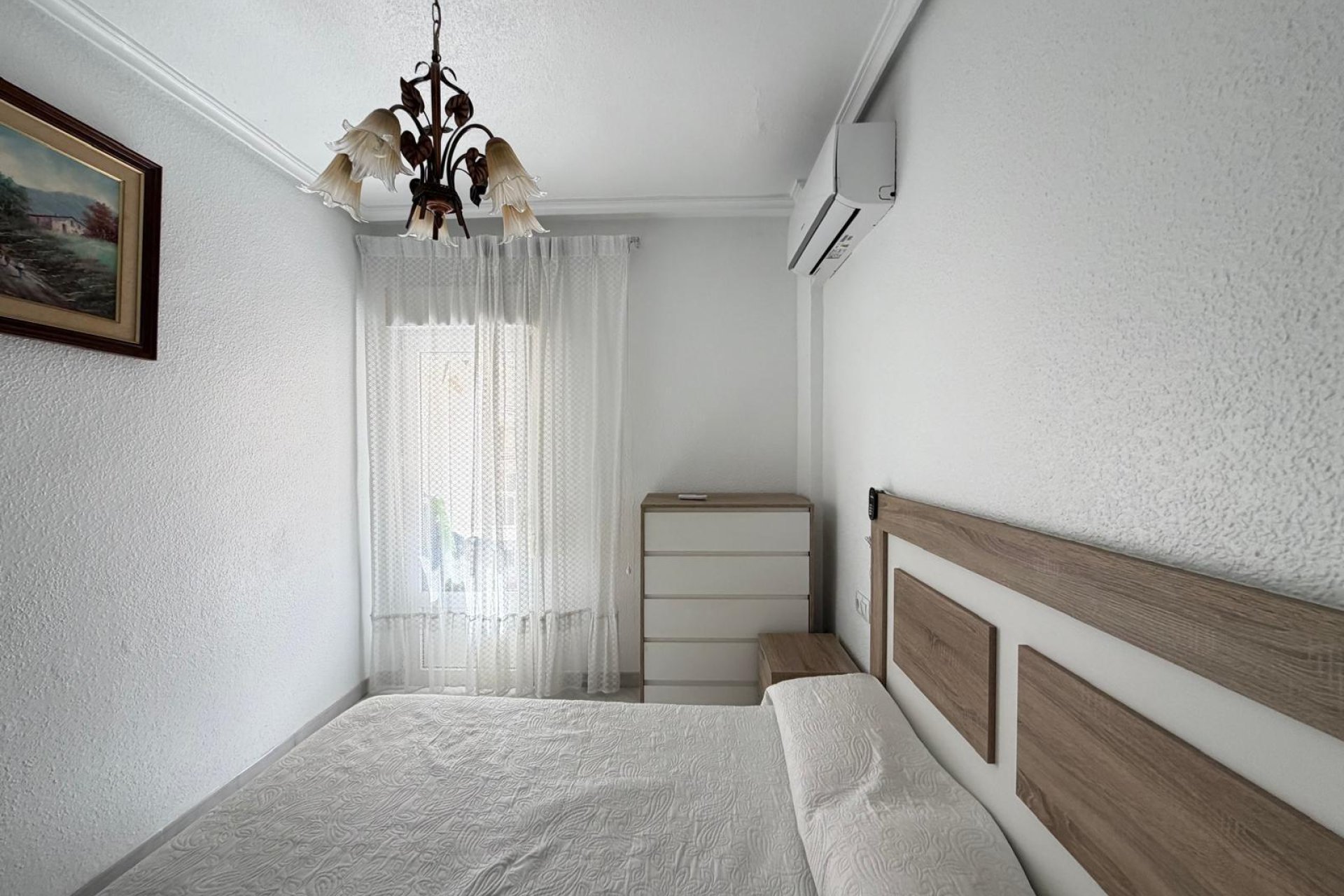 Herverkoop - Appartement -
Torrevieja - Estacion De Autobuses