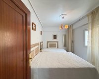 Herverkoop - Appartement -
Torrevieja - Estacion De Autobuses