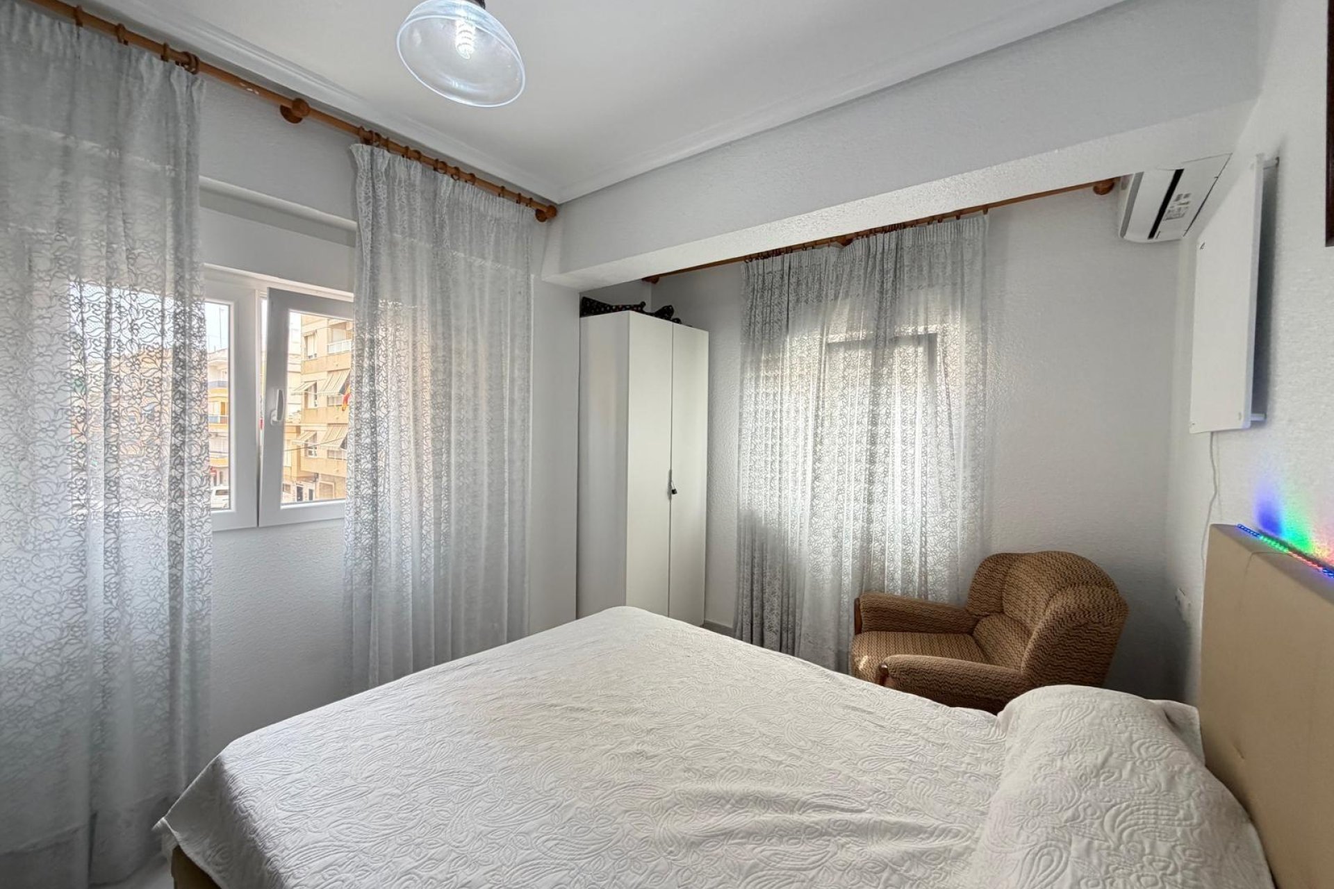 Herverkoop - Appartement -
Torrevieja - Estacion De Autobuses