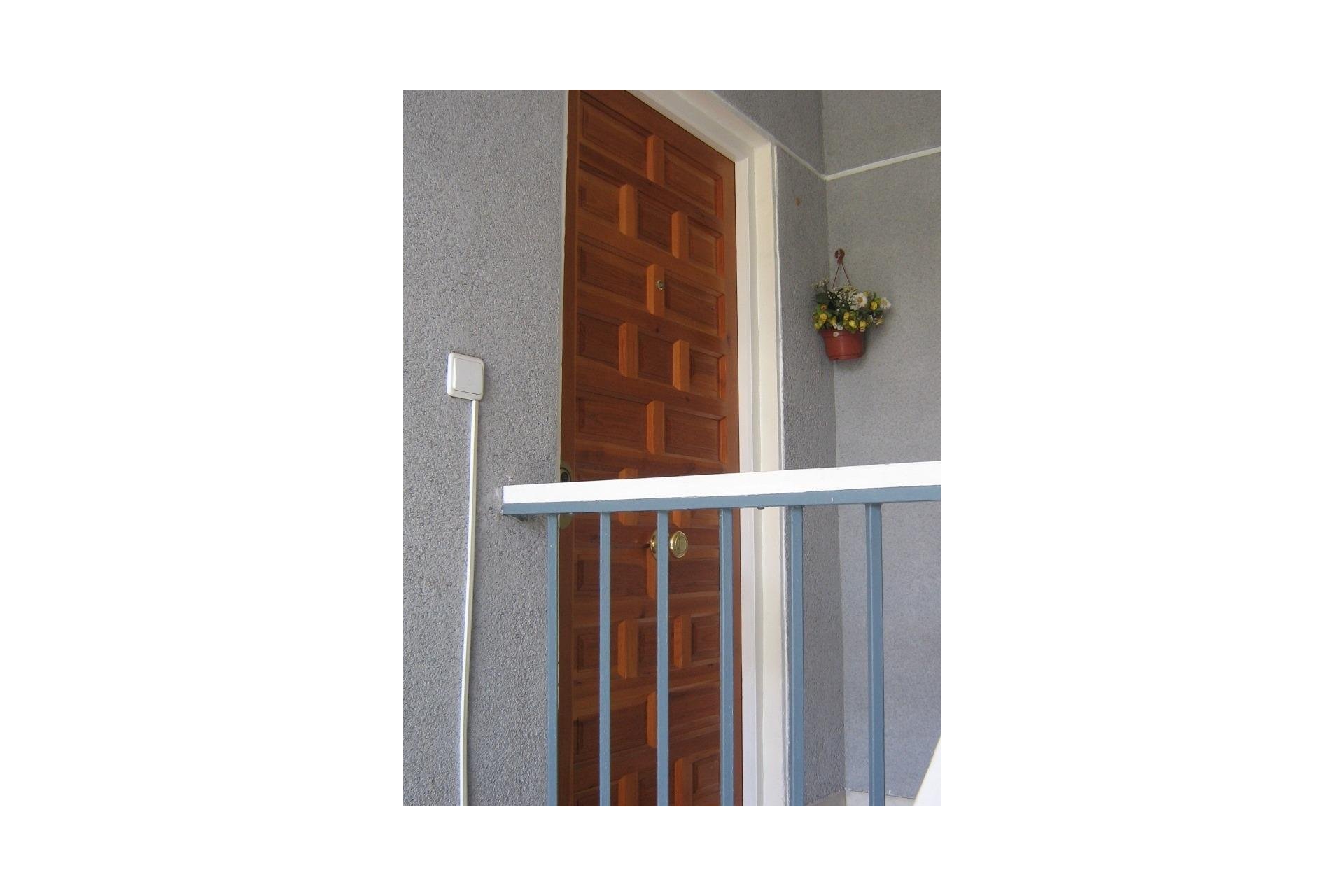Herverkoop - Appartement -
Torrevieja - Estacion De Autobuses