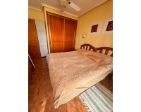 Herverkoop - Appartement -
Torrevieja - Estacion De Autobuses