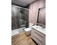 Herverkoop - Appartement -
Torrevieja - Estacion De Autobuses