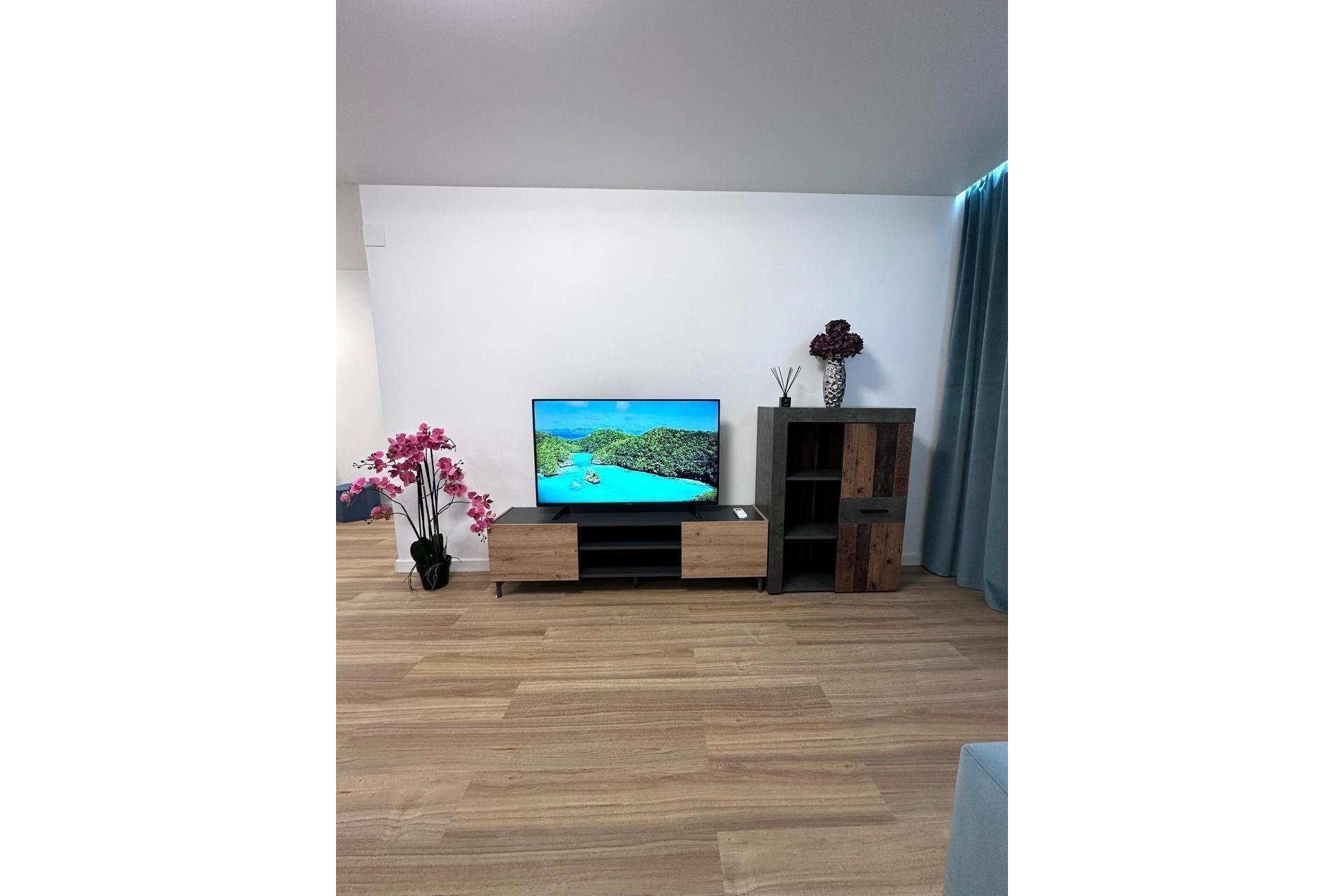 Herverkoop - Appartement -
Torrevieja - Estacion De Autobuses