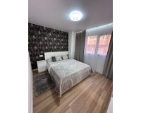 Herverkoop - Appartement -
Torrevieja - Estacion De Autobuses
