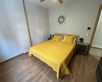 Herverkoop - Appartement -
Torrevieja - Estacion De Autobuses