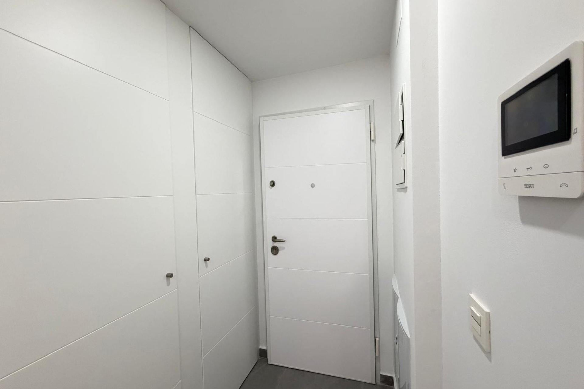 Herverkoop - Appartement -
Torrevieja - Estacion De Autobuses