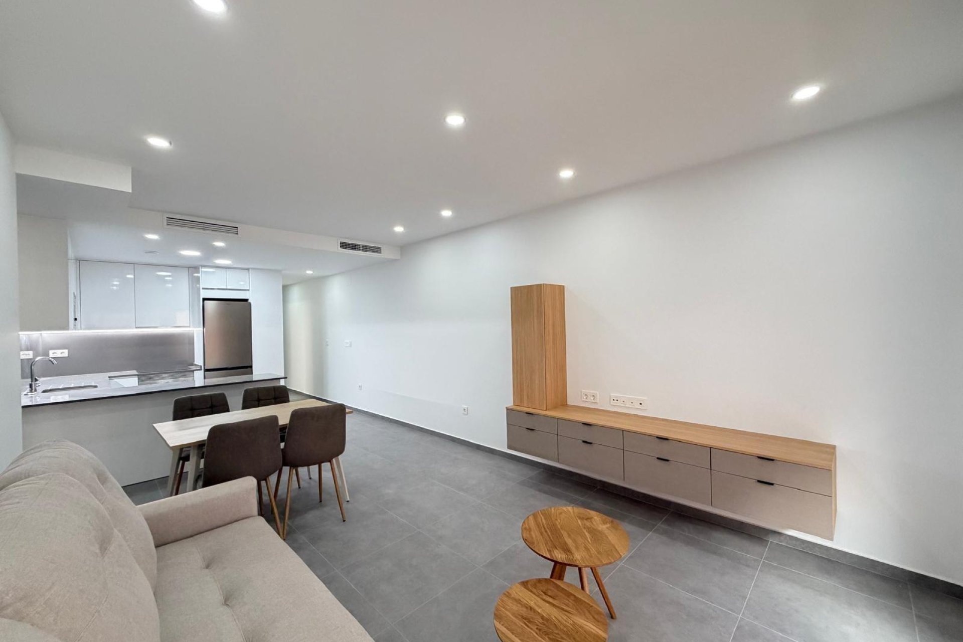 Herverkoop - Appartement -
Torrevieja - Estacion De Autobuses