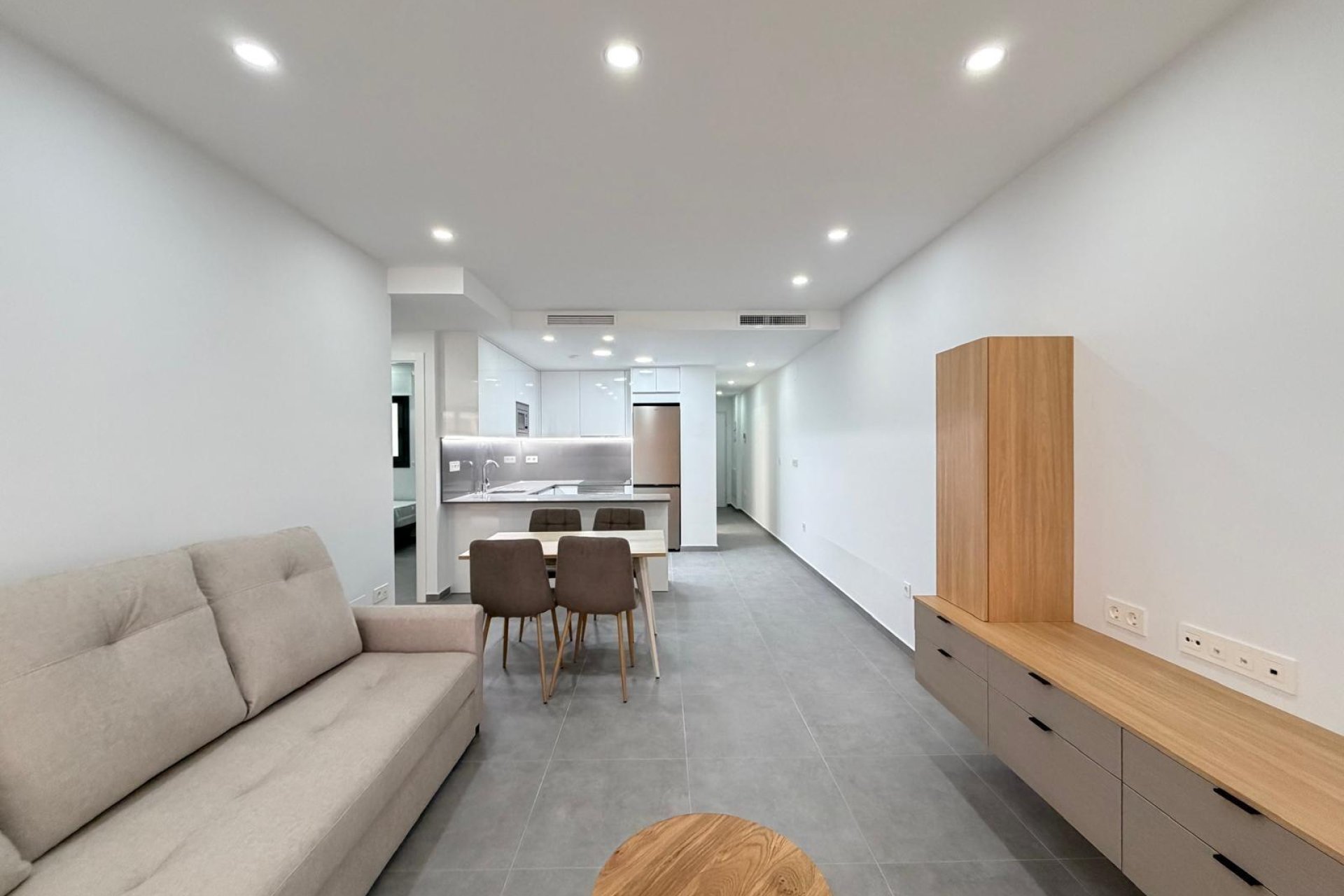 Herverkoop - Appartement -
Torrevieja - Estacion De Autobuses