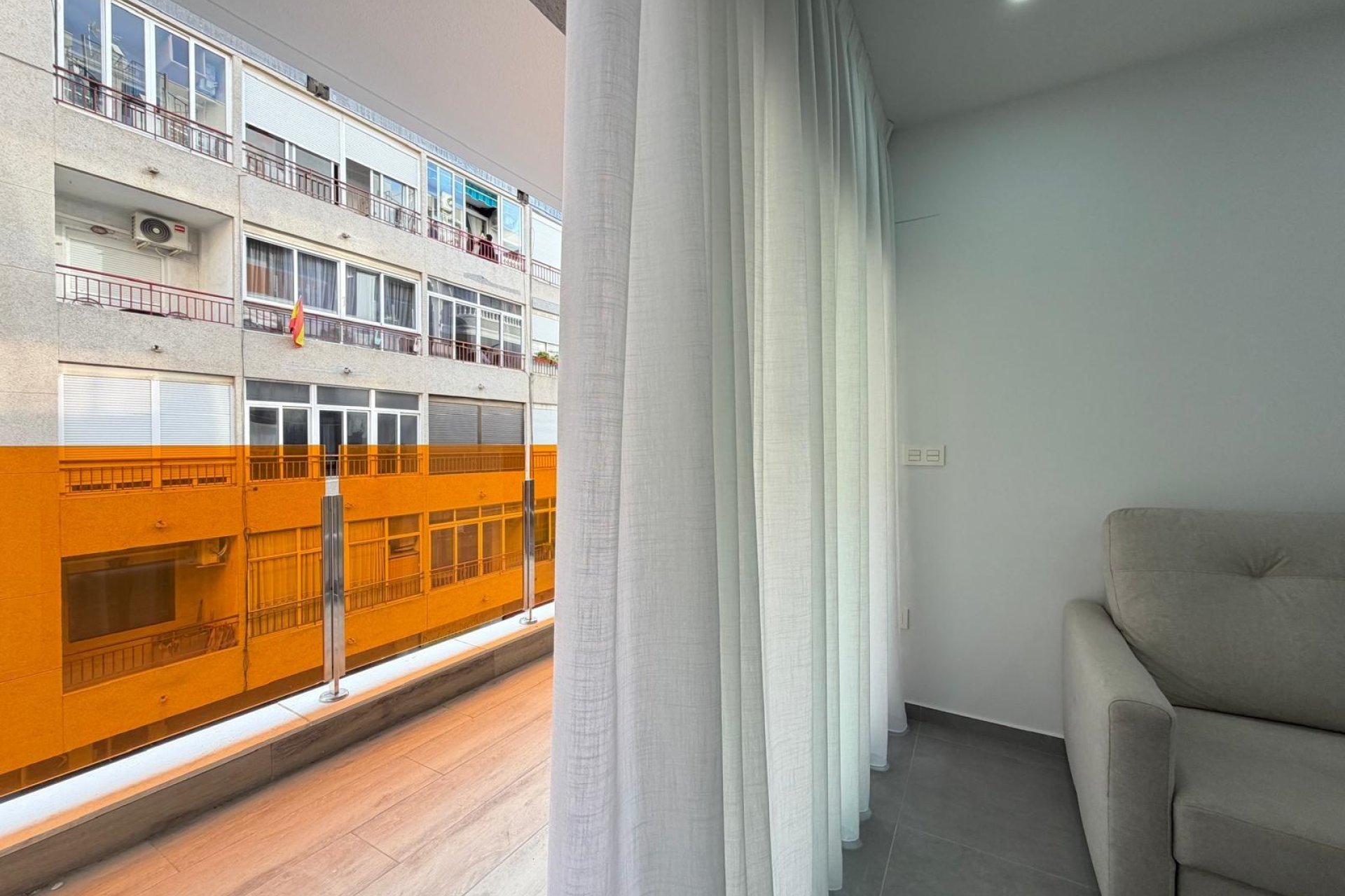 Herverkoop - Appartement -
Torrevieja - Estacion De Autobuses