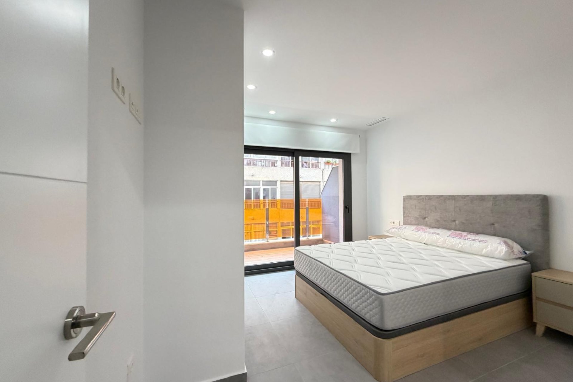 Herverkoop - Appartement -
Torrevieja - Estacion De Autobuses