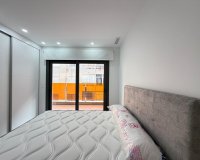 Herverkoop - Appartement -
Torrevieja - Estacion De Autobuses