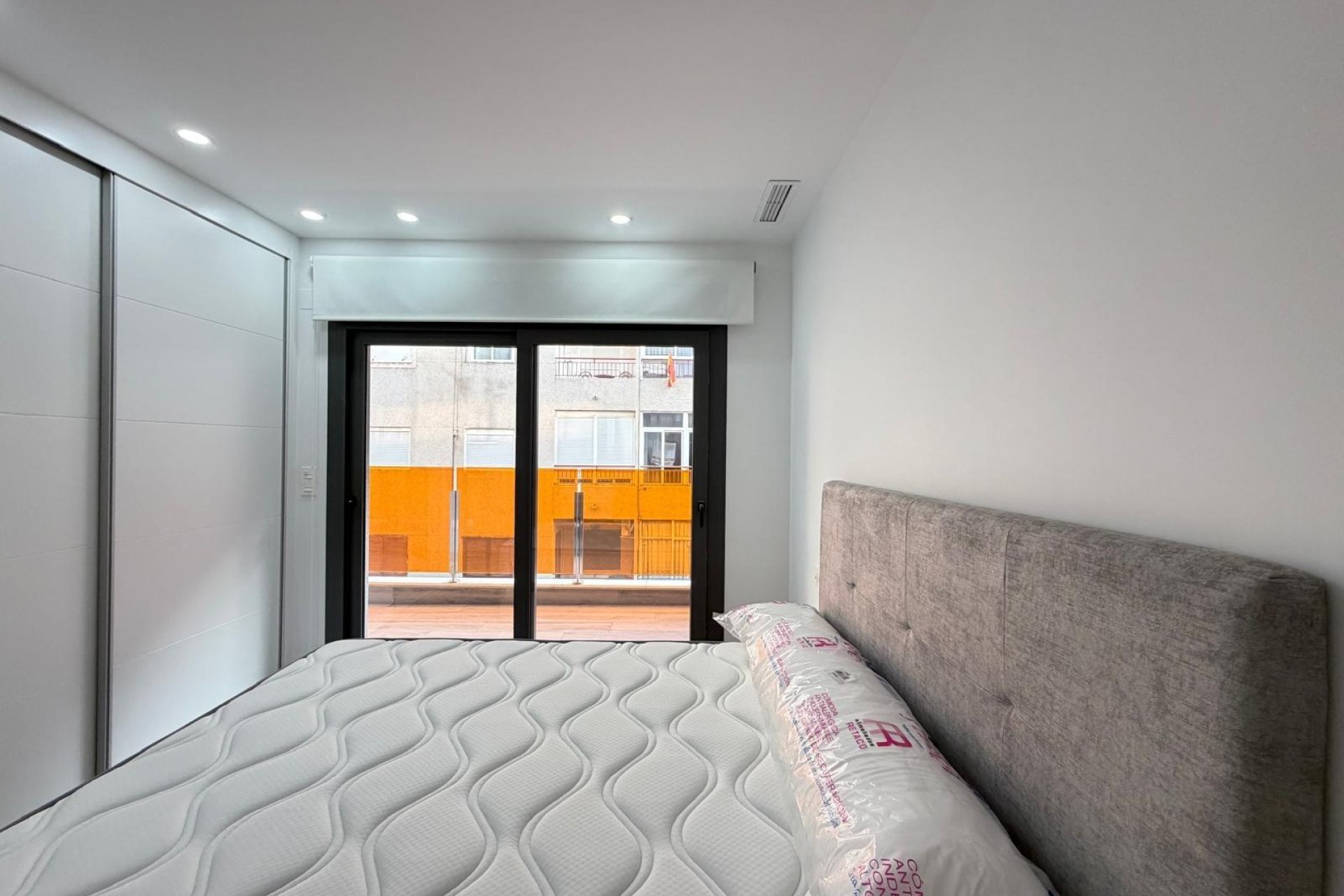 Herverkoop - Appartement -
Torrevieja - Estacion De Autobuses