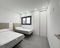 Herverkoop - Appartement -
Torrevieja - Estacion De Autobuses