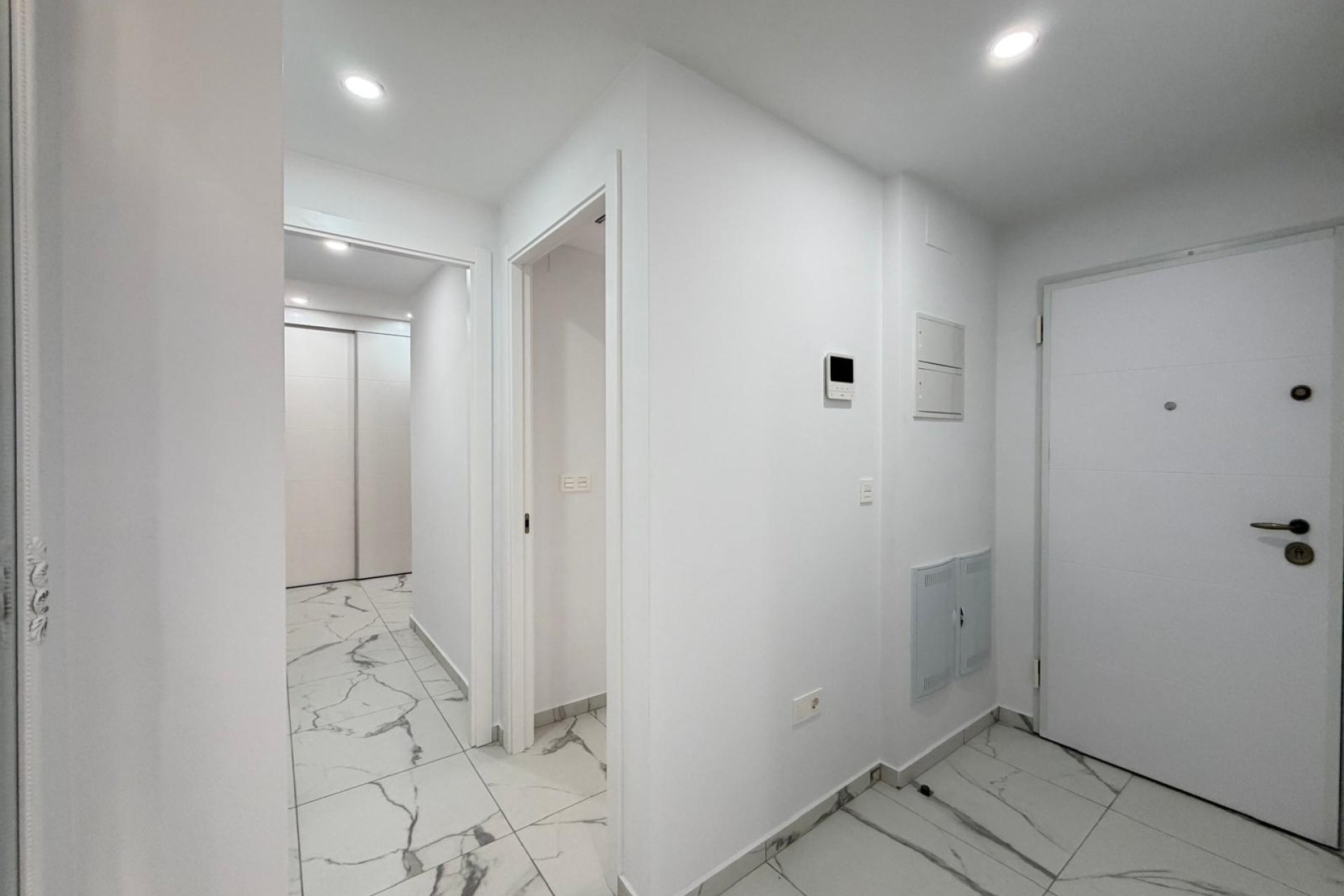 Herverkoop - Appartement -
Torrevieja - Estacion De Autobuses