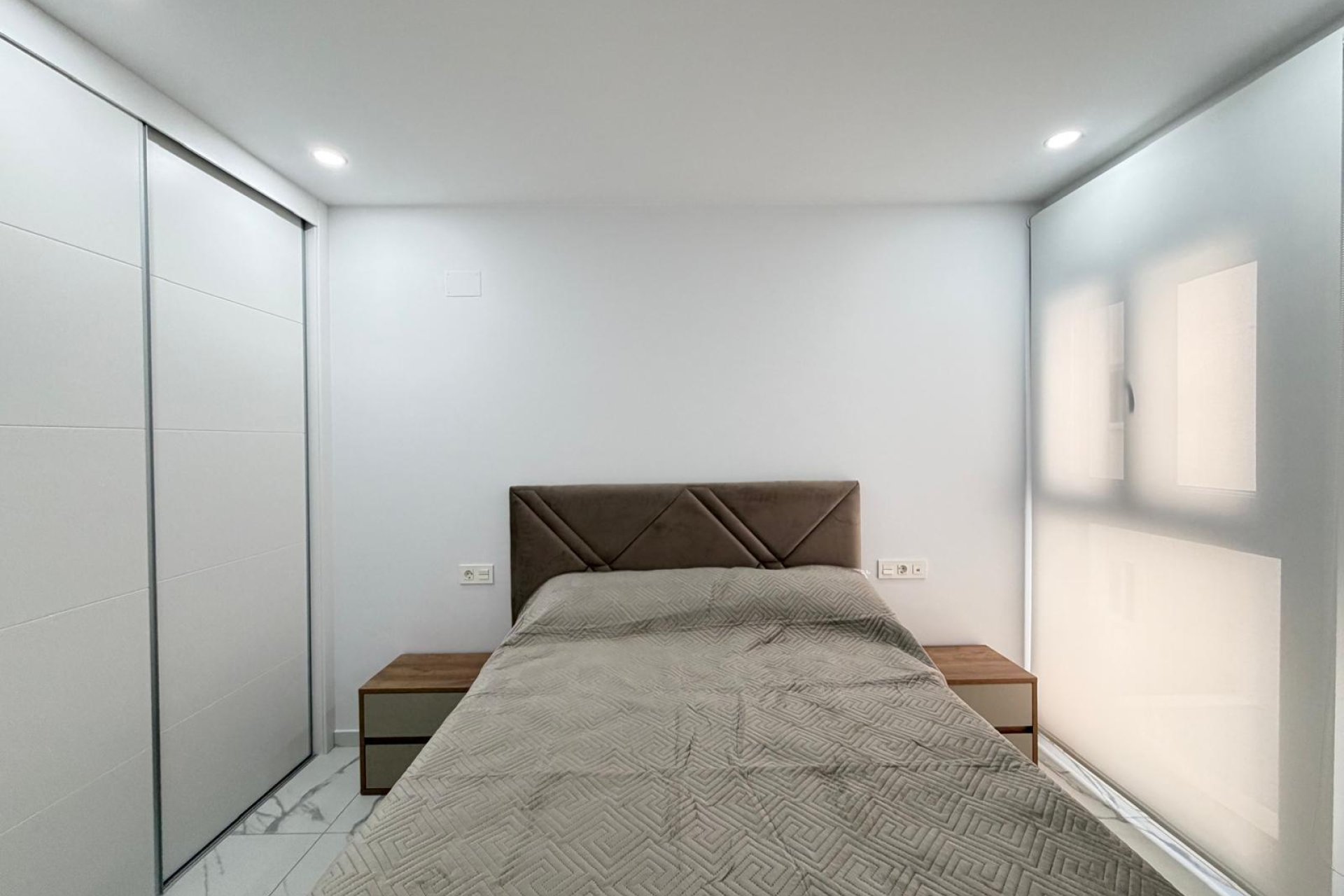 Herverkoop - Appartement -
Torrevieja - Estacion De Autobuses