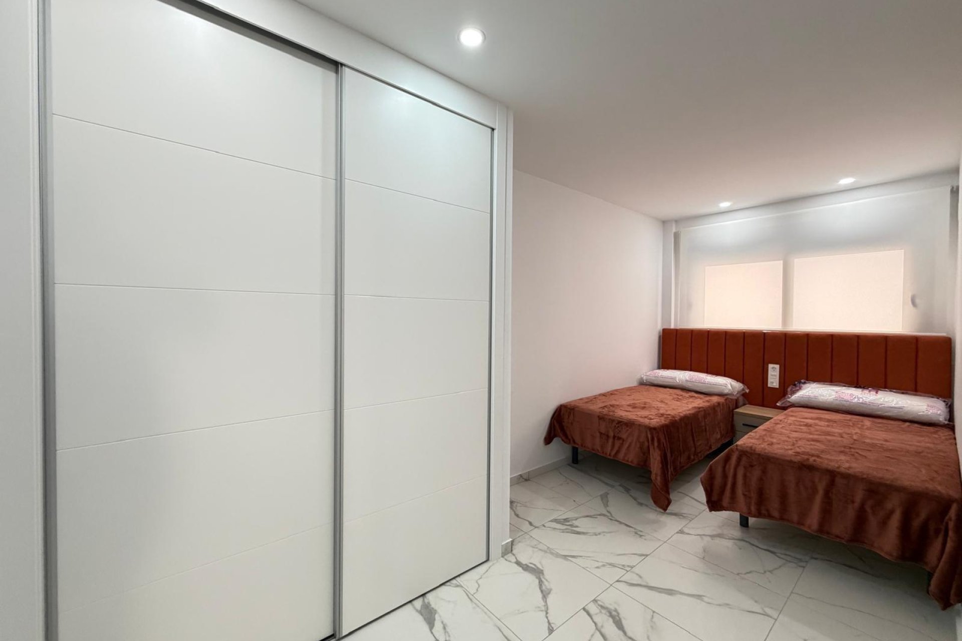 Herverkoop - Appartement -
Torrevieja - Estacion De Autobuses