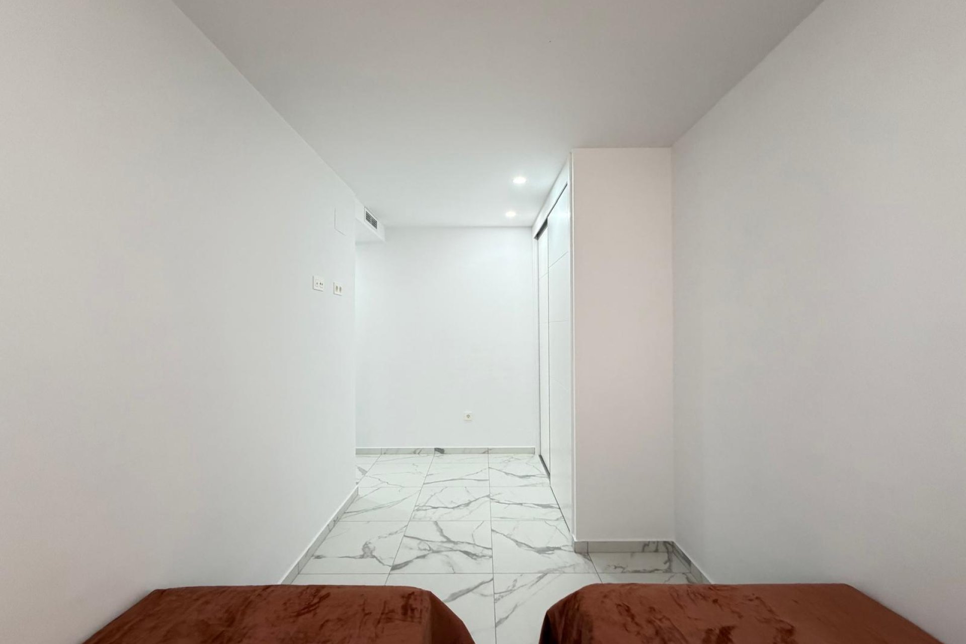 Herverkoop - Appartement -
Torrevieja - Estacion De Autobuses