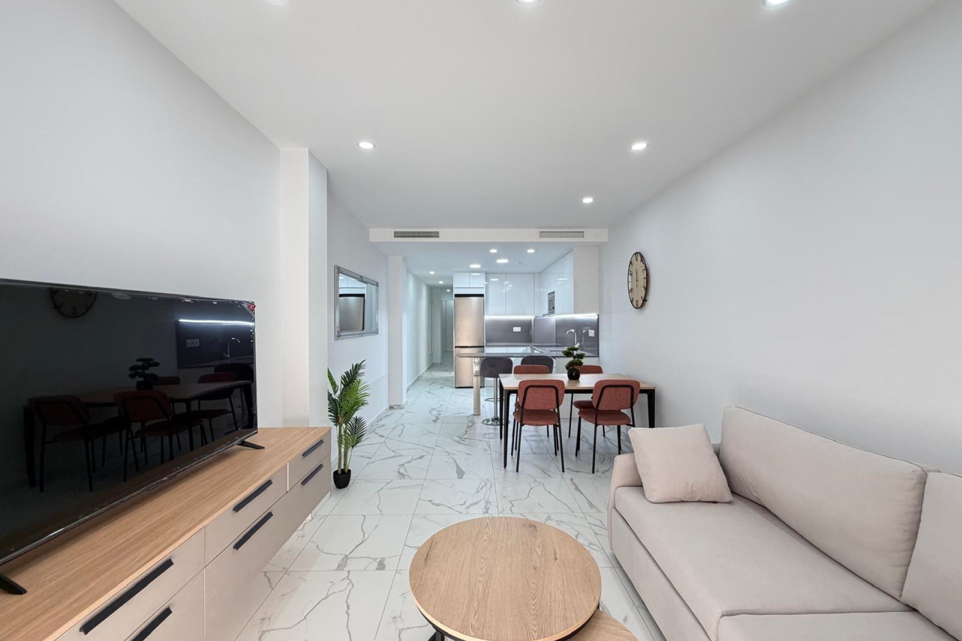 Herverkoop - Appartement -
Torrevieja - Estacion De Autobuses