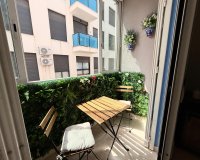 Herverkoop - Appartement -
Torrevieja - Estacion De Autobuses