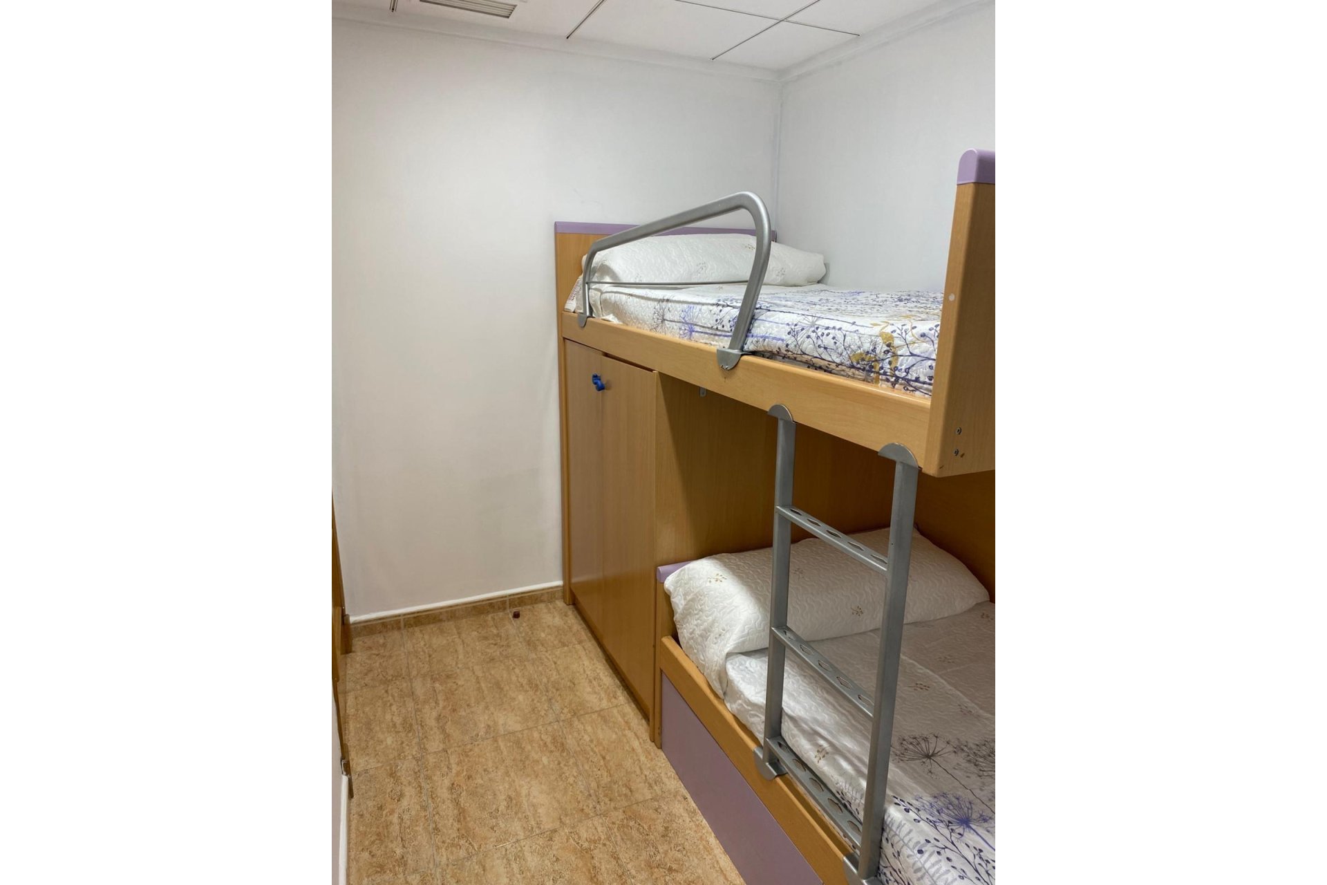Herverkoop - Appartement -
Torrevieja - Estacion De Autobuses