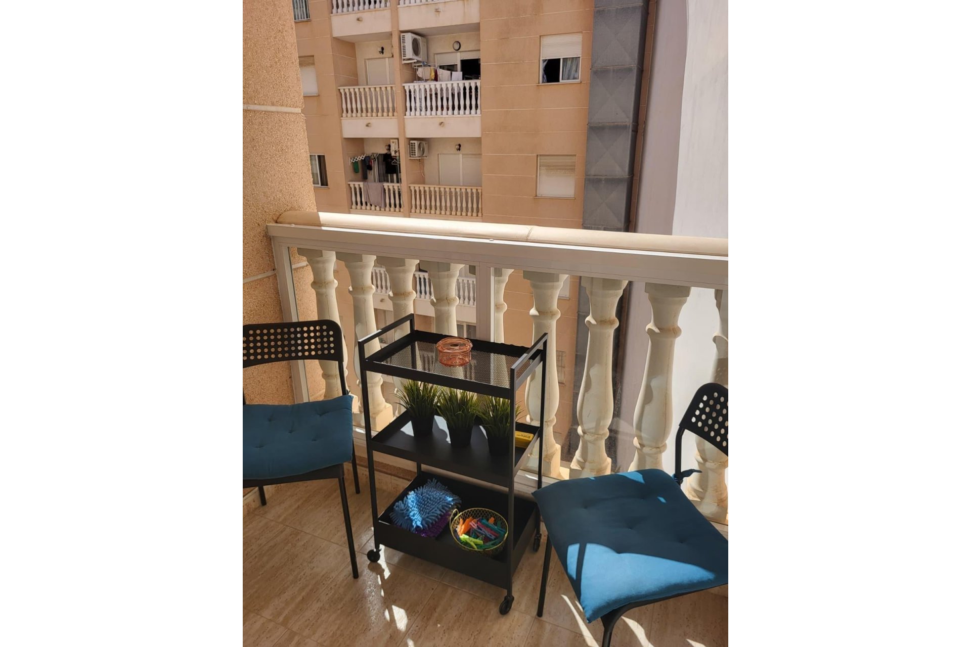 Herverkoop - Appartement -
Torrevieja - Estacion De Autobuses
